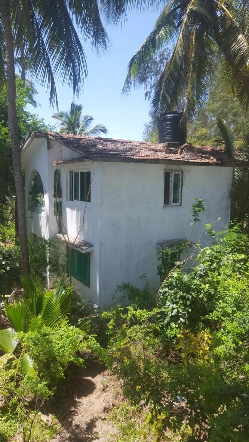 Savannah Cottages Mombasa Exterior photo